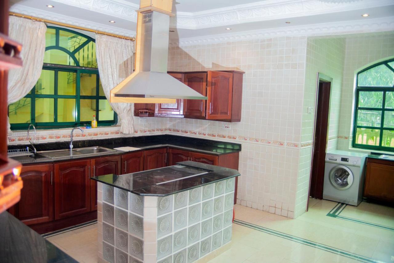 Luxury Apartment With Ocean View In Oyster Bay Dár Al-Szalám Kültér fotó